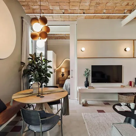 Uyuni - 2 Bedrooms And Balcony In Eixample Dreta Appartamento *